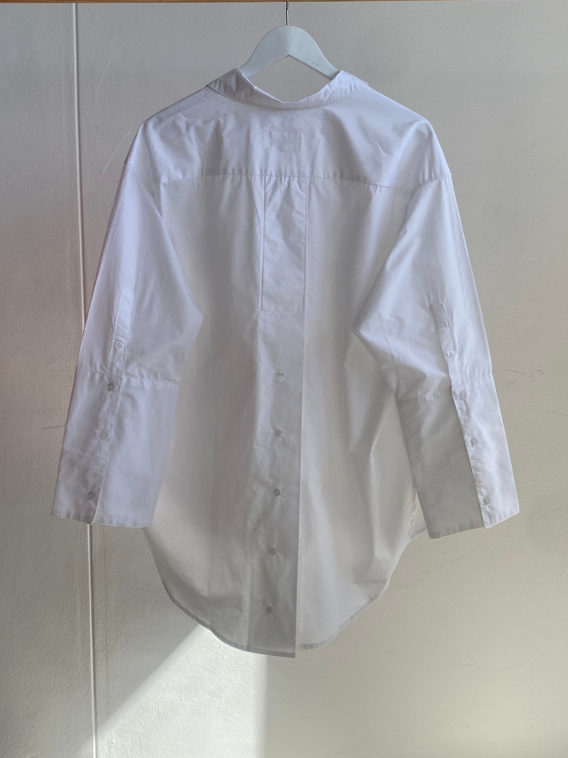 Split Back Shirt – MUNA By Yumna